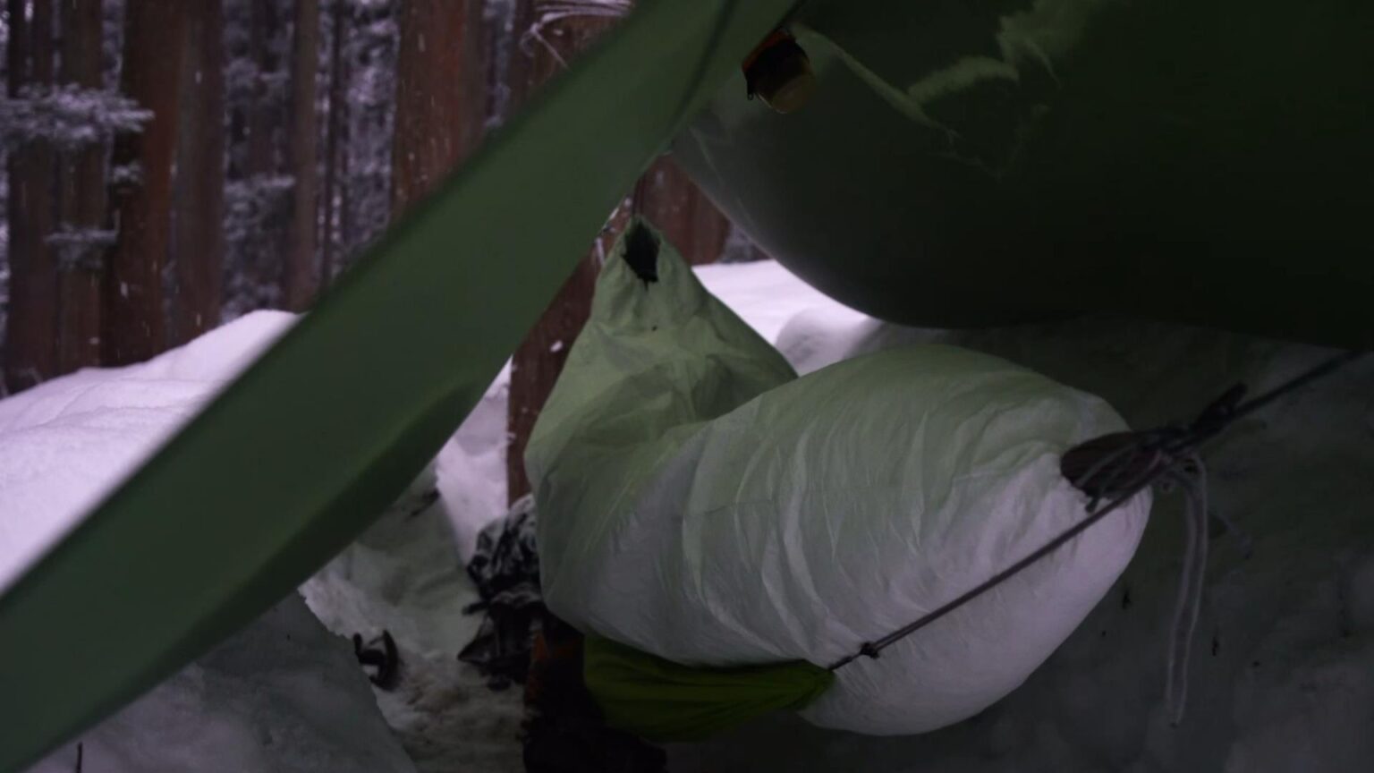 ハンモック泊の寒さ対策には欠かせないHammock Bivvy Tyvekをレビュー